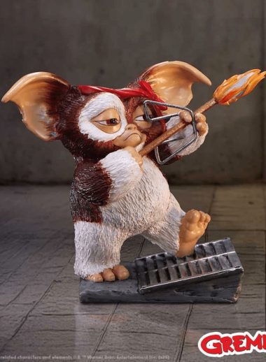Gizmo Ready Aim Fire skulptura