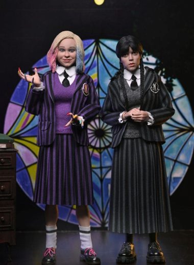 Wednesday and Enid set figura